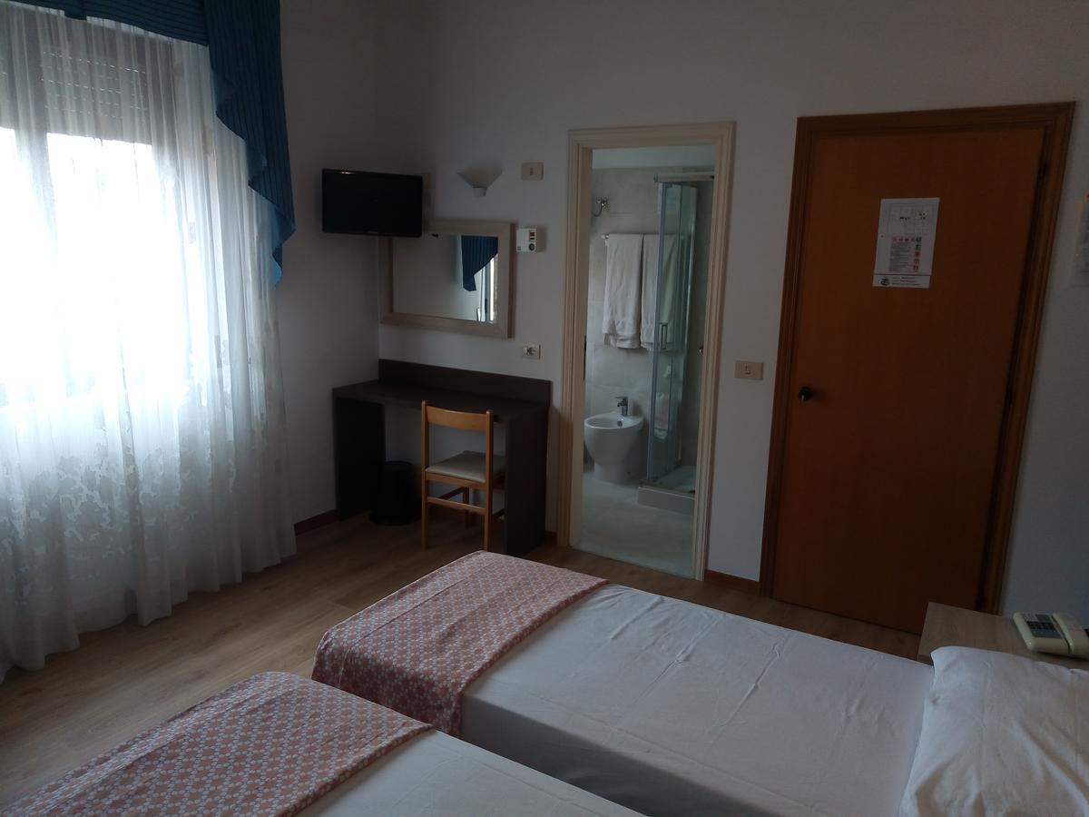 Lory&my Wellness , La è Aperta Solo Nei Week-end A Pagamento E Su Richiesta Hotel 3*