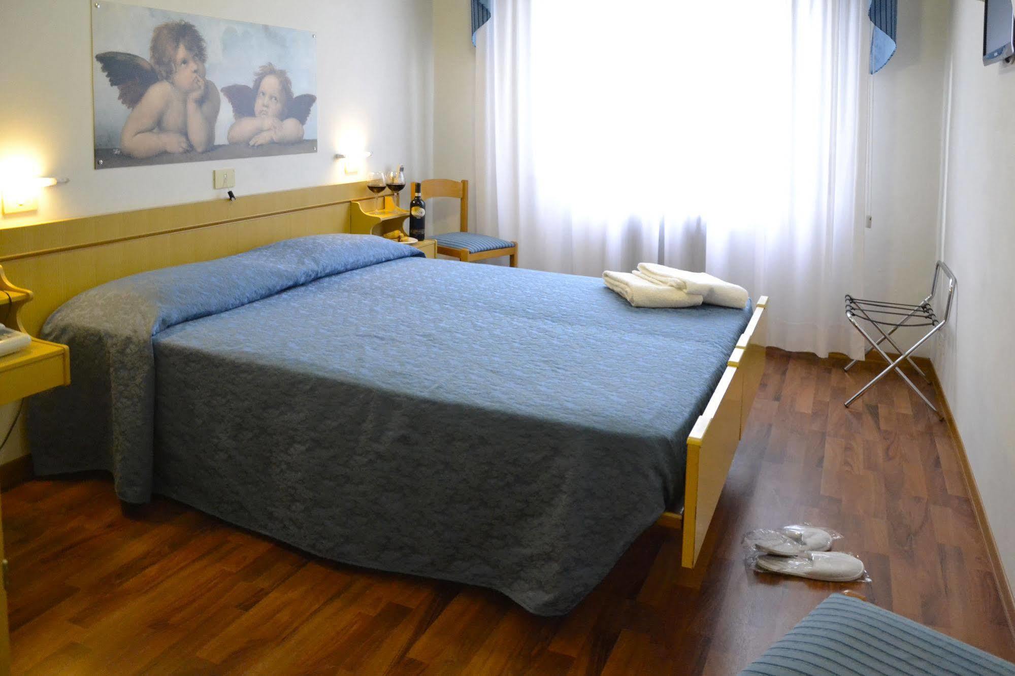 Lory&my Wellness , La è Aperta Solo Nei Week-end A Pagamento E Su Richiesta Chianciano Terme
