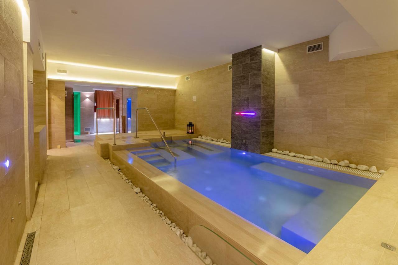 Hotel Lory&my Wellness , La è Aperta Solo Nei Week-end A Pagamento E Su Richiesta Chianciano Terme